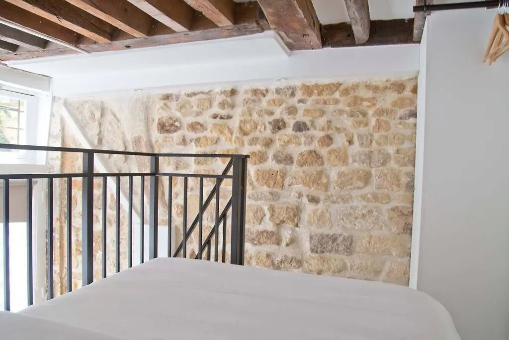 Charming Loft In The Heart Of Paris 아파트