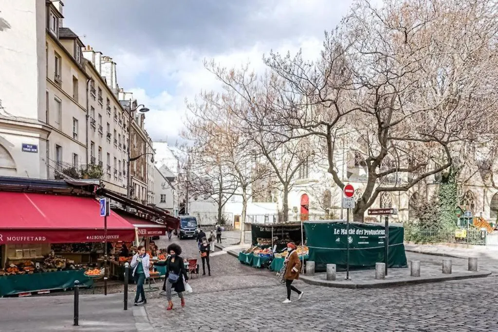 Charming Loft In The Heart Of Paris 아파트