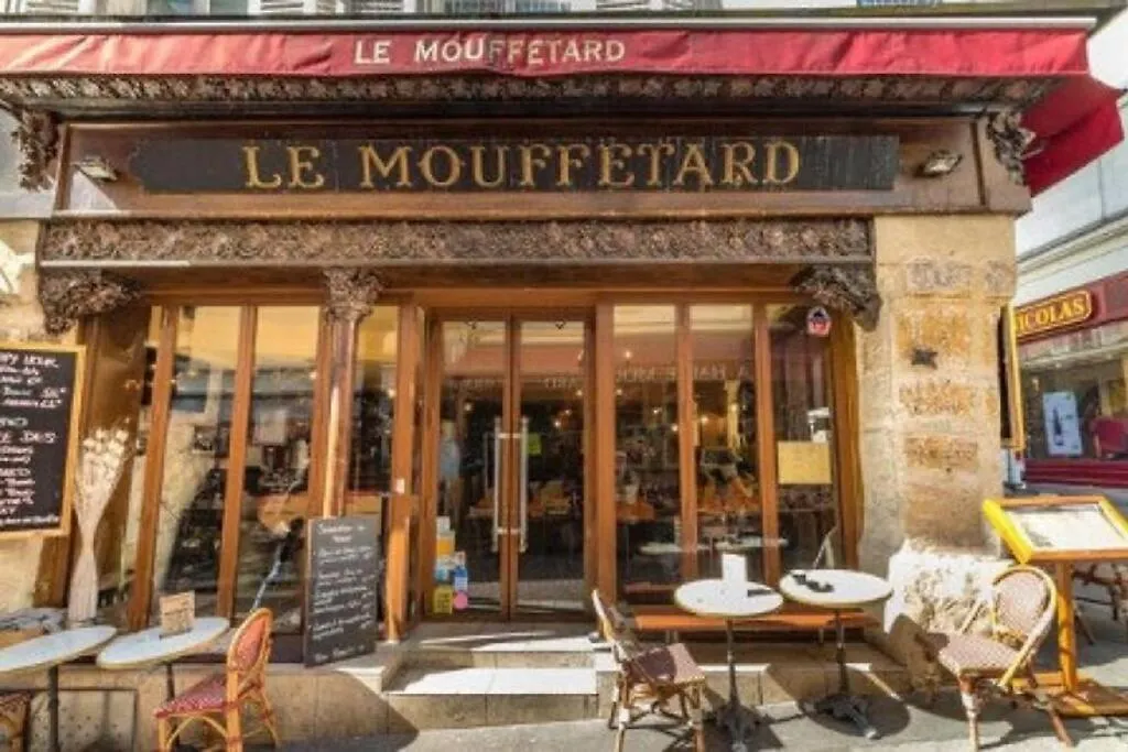 Charming Loft In The Heart Of Paris 아파트