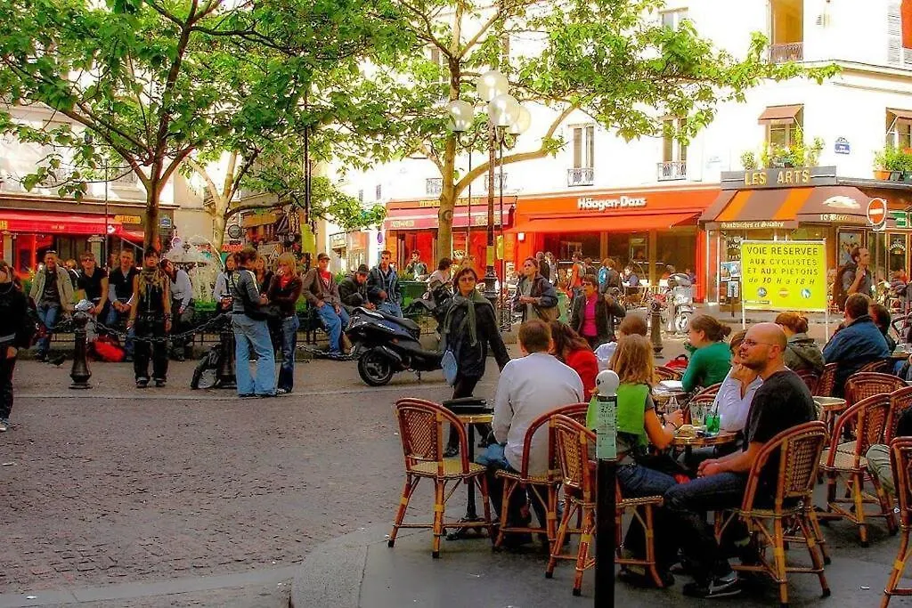 Charming Loft In The Heart Of Paris 아파트